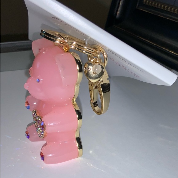 BETSEY JOHNSON NIP LARGE PINK GUMMIE BEAR KEYCHAIN/PURSE CHARM - Picture 9 of 12